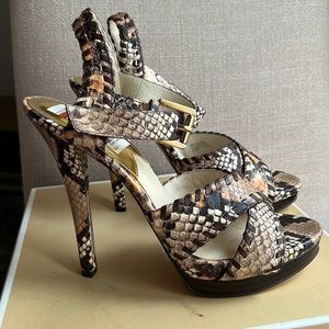 Michael Kors Women's Odessa Sandal Embossed Leather Peanut